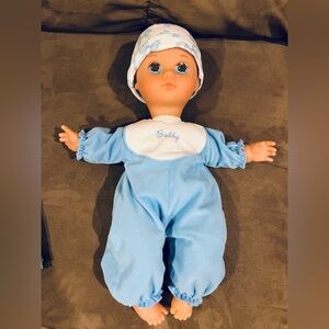 Adorable Dreamland Baby Doll with outfits Mattel vintage 1994